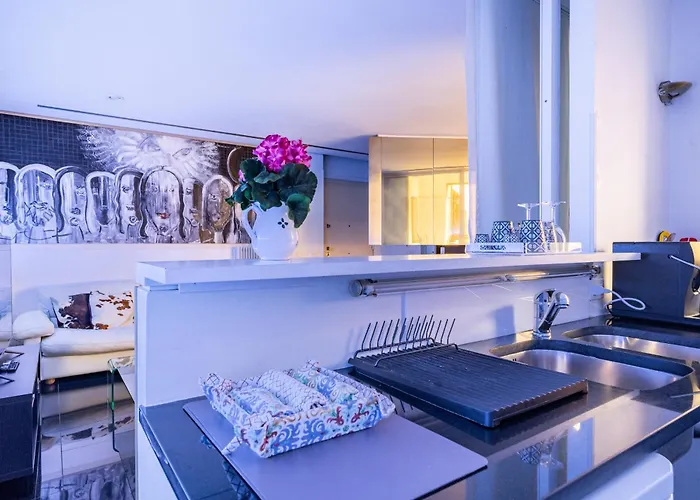 Luxury Suite 2 Min Dal Politeama - Free Parking